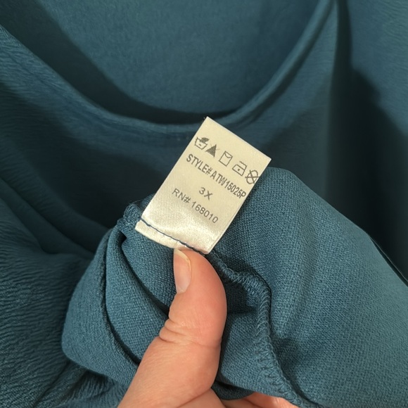 New with tags ANDTHEWHY teal and pearl detail crop top - Picture 10 of 11